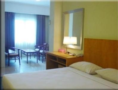 Hotel Wisata Палембанг Екстер'єр фото
